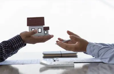 Interpreter for Notarial Signings in Mantova